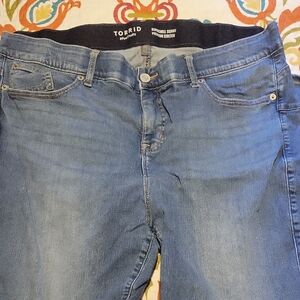 Torrid Women's Light Blue Skinny Jeans